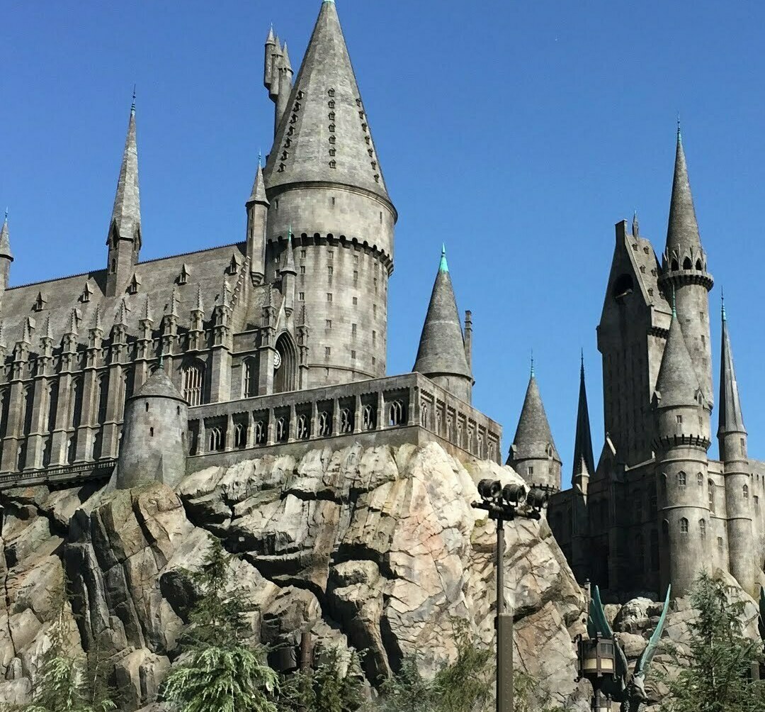 Лабазанов Шамиль в замке Гарри Поттера Лабазанов Шамиль в замке Гарри Поттера